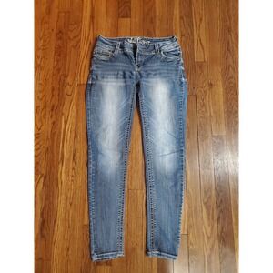 EUC Women's WallFlower Skinny Embroidered Stretch Blue Jeans Size 7